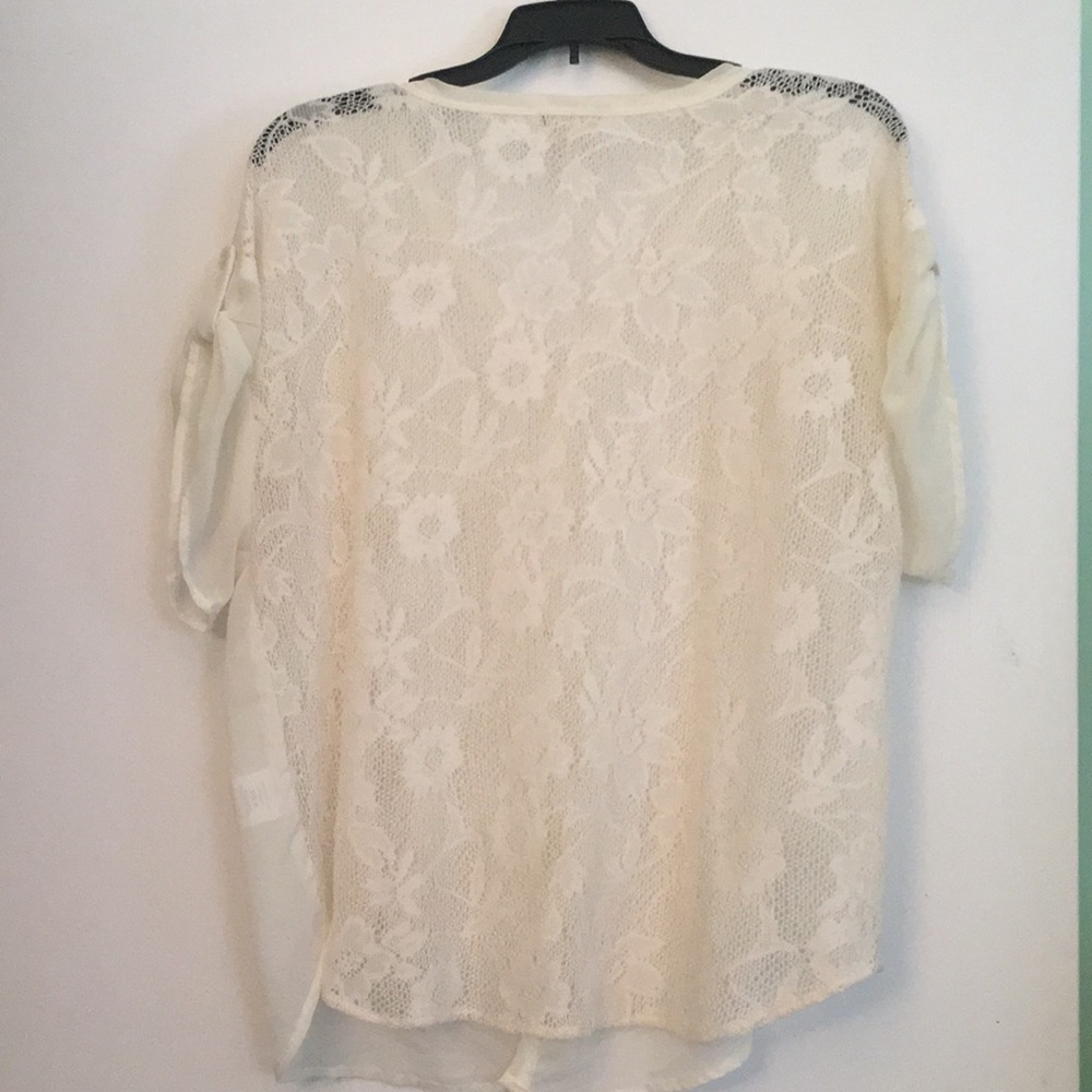 Ivory blouse - Picture 2 of 2